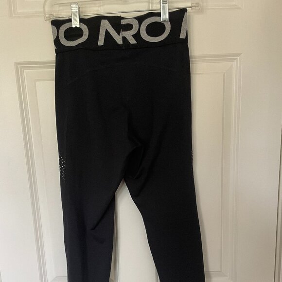 Nike Pro Sculpt Women's High-Waisted 7/8 Leggings - Picture 3 of 3